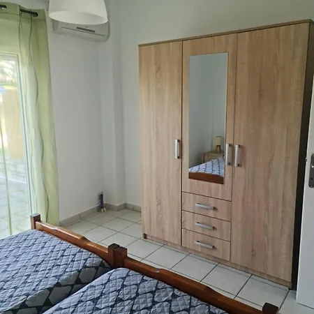 4 Apartment