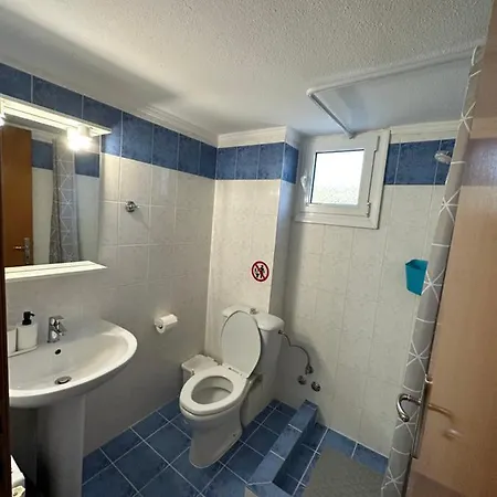 Apartment 4