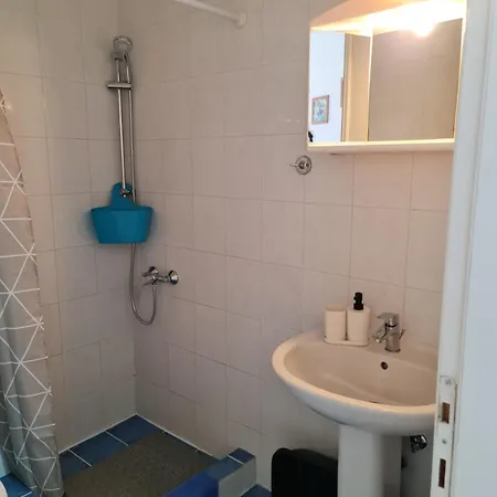 4 * Paliouri