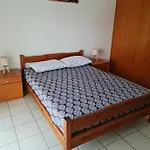 4 Paliouri