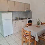 4 Paliouri